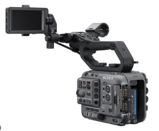 Sony FX6 Cinema Line Full-frame camera 