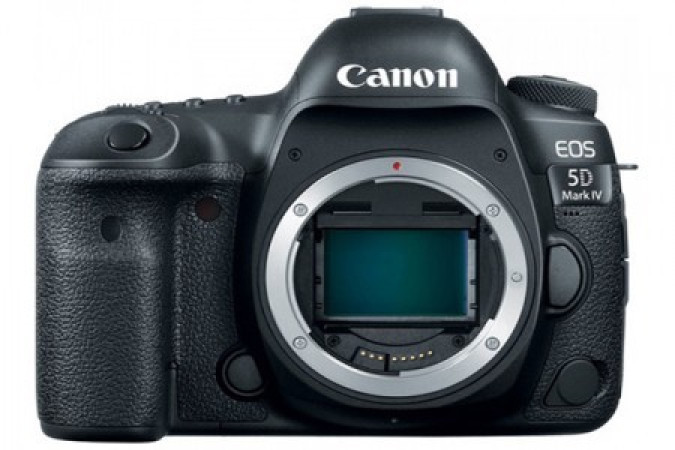 Canon FiveD Mark IV camera 