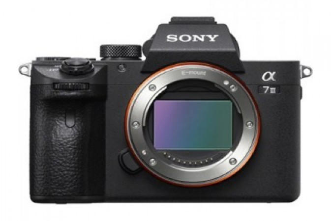 Sony Alpha a7 III Mirrorless Digital Camera 