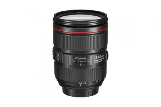 Canon lens 24- Image Stabilizer ultra sonic 105 
