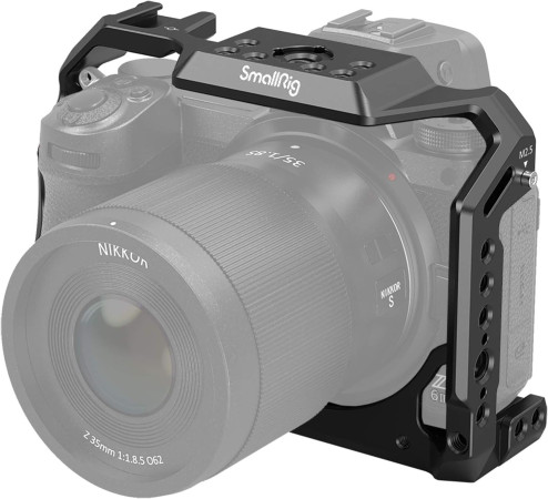 Small range Nikon Z5 