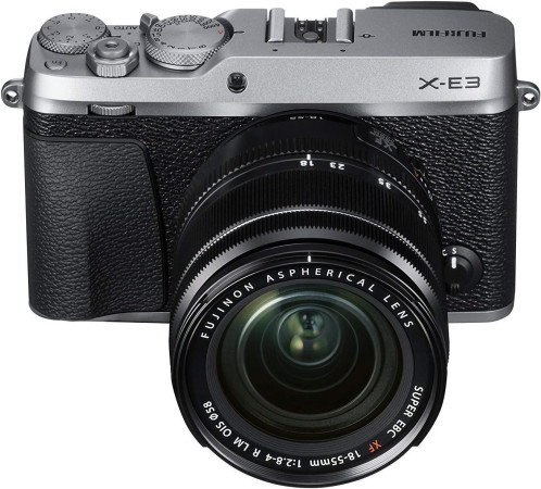 Fujifilm XE3 camera With a lens 18-55 mm 