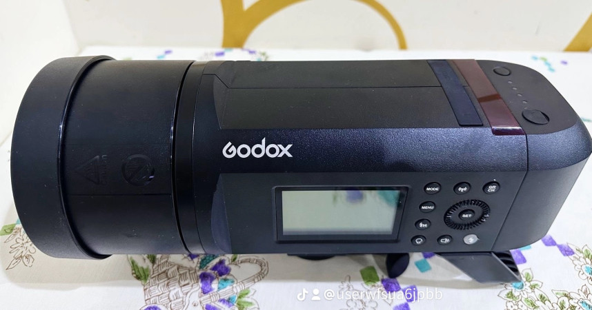 Godex Pro Max Watt 610 